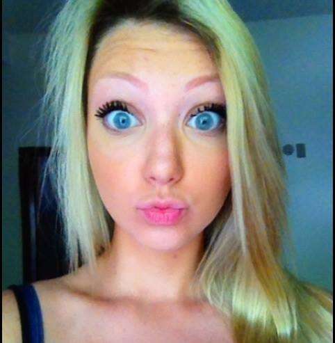dixiepratt8facebook.jpg